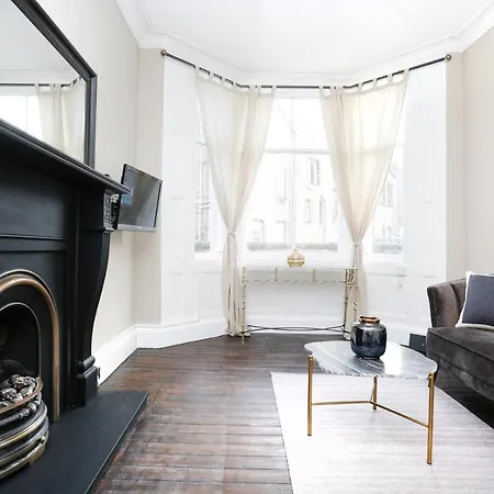 Joivy Modern In Stockbridge Lejlighed Edinburgh