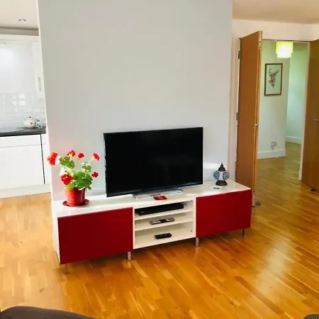 Remarkable 2 Bed In Апартаменты Эдинбург