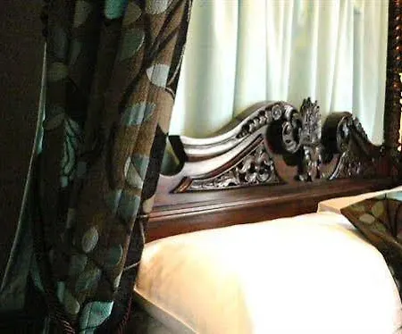 Glenalmond House 4*