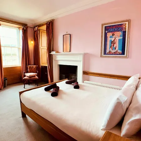 F2 Charming Centre Full Of Character * Edimburgo