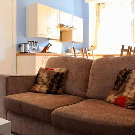 Appartement Lovely One Bedroom Flat Near City Centre *