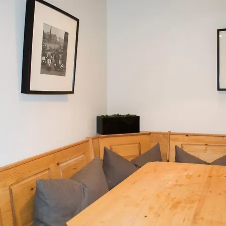 Apartment Calm & Cosy In The Heart Of The Old Town!