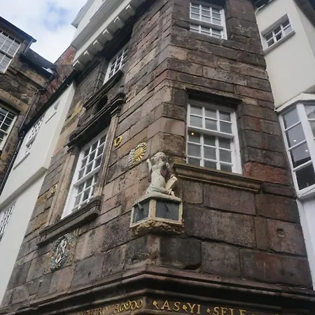 Amazing Apartments - New Street - Royal Mile Apartment *