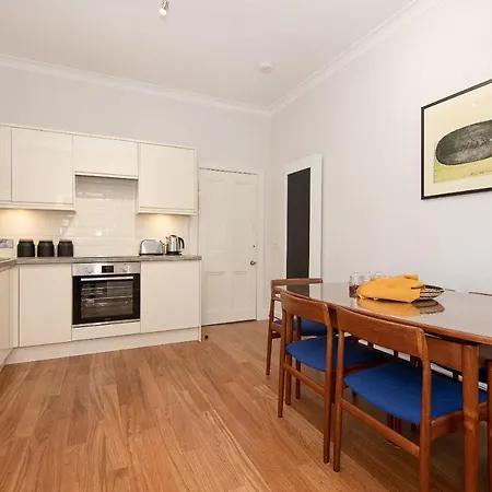 Semesterbostad 16 1 Eildon Street *