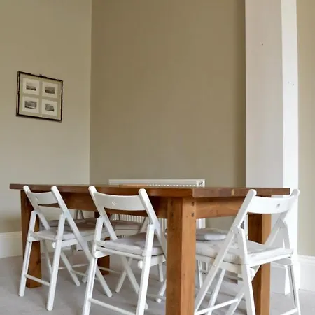 Grand New Town 2 Bedroom In Apartamento Edimburgo