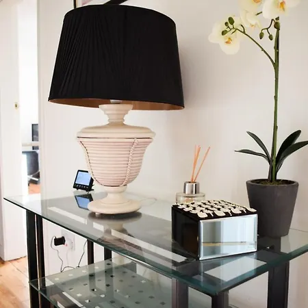 Spacious 3 Bedroom Apartment in Edinburgh Edinburgh