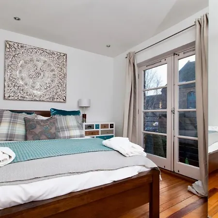 Gorgeous In Vibrant Leith - Sleeps 6