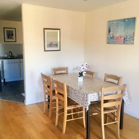 Abbey- Citycenter Apartment Edinburgh
