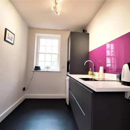 Appartement Buccleuch - Cosy Grnd Floor Flat Near The Meadows *