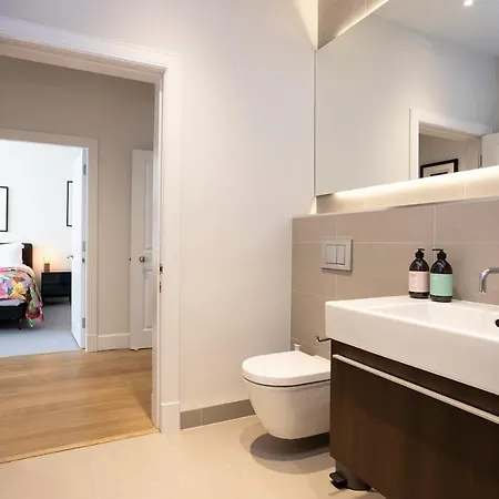 Joivy Splendid In New Town Apartment Edinburgh