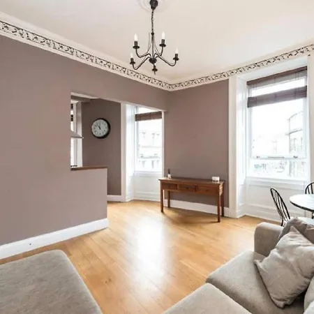 Apartment Gorgeous&cozy Flat In The Heart Of *