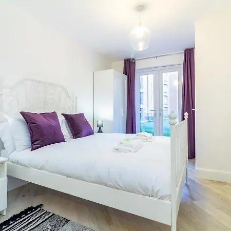 Pass The Keys Light-Filled New Build 2Bd Apartment Edynburg
