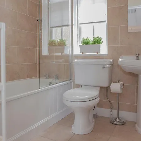 펜션 Mapmakers Townhouse - The Address 에든버러