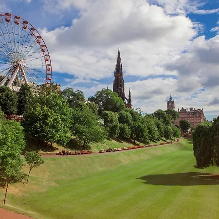 Shandwick - Centre - Sleeps 2 에든버러