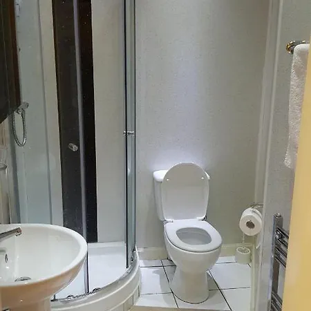 Apartamento 5 Bed Spacious Flat, Centre, Modern *
