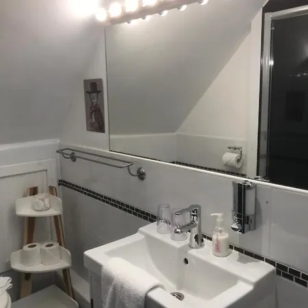 Albyn Townhouse إدنبرة