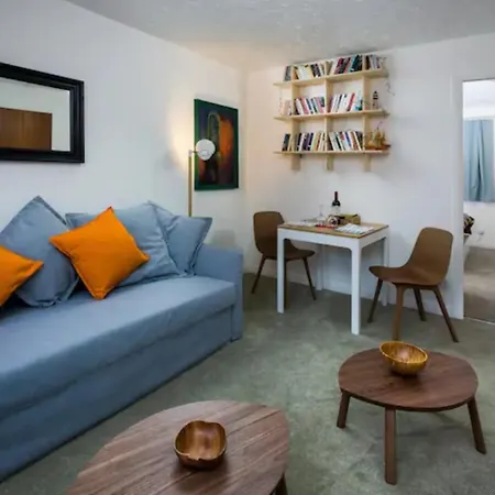 Flat Near Holyrood Park Edimburgo