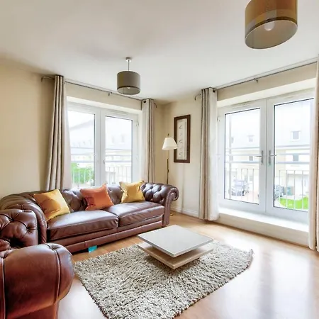 Guestready - Bright & Beautiful 2Br Flat - Free Parking Apartment Edinburgh