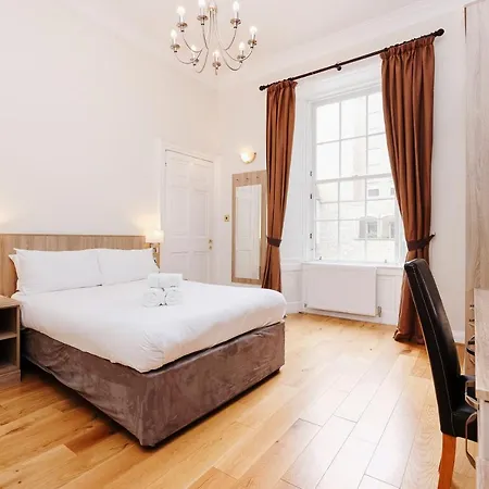 Castle Street 招待所