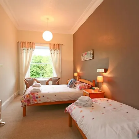 Halcyon House Guest house