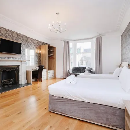 Castle Street 爱丁堡