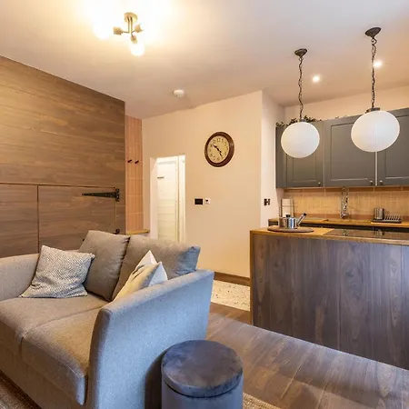 Dreamy Dean Village Boutique 1 Bedroom Sleeps 2