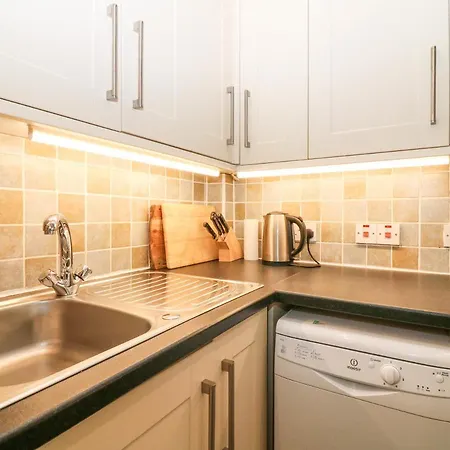35 Barony Street شقة