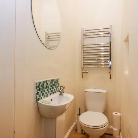 35 Barony Street *