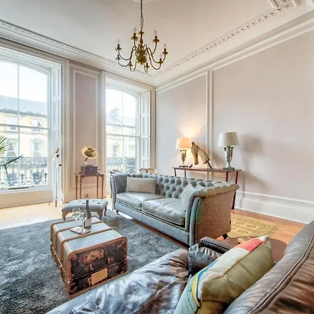 The Elite West End, Abundant 2 Bed With Character Διαμέρισμα *