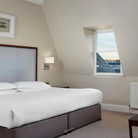 Hotel Leonardo 3*
