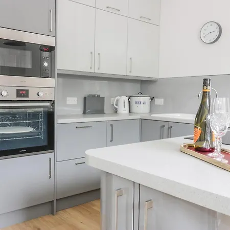 بيت للعطل 6 Coltbridge Gardens