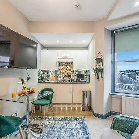 Apartment Stunning Central Abode *