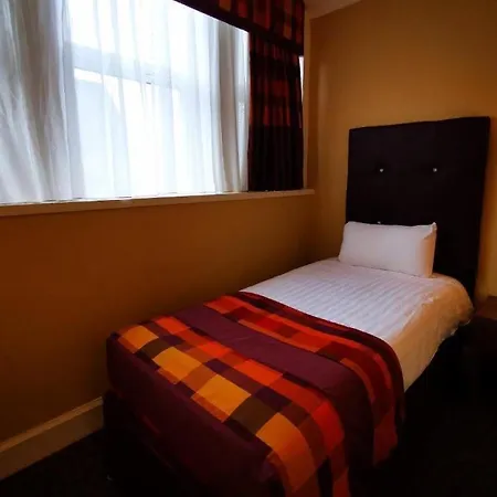 Отель Frederick House 4*