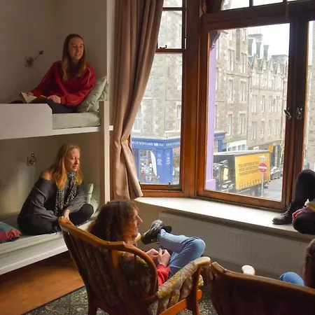 Royal Mile Backpackers *