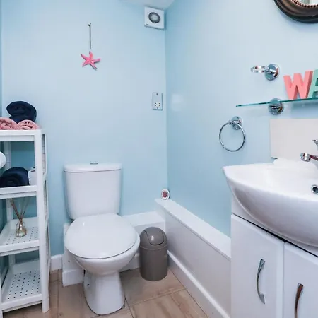Beautiful 1-bed Near Castle Appartement *