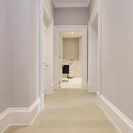 Apartament Joivy Luxurious On Notable George Street