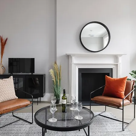 Apartament Joivy Luxurious On Notable George Street *