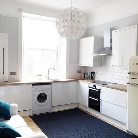 Stylish Centre - D Terrace