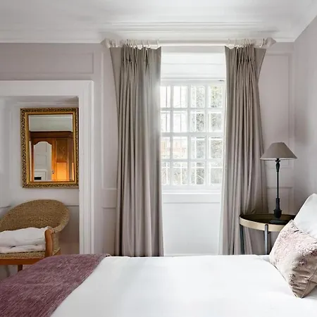 Feriehus Drylaw House, Grade A Listed Mansion Near Centre Edinburgh