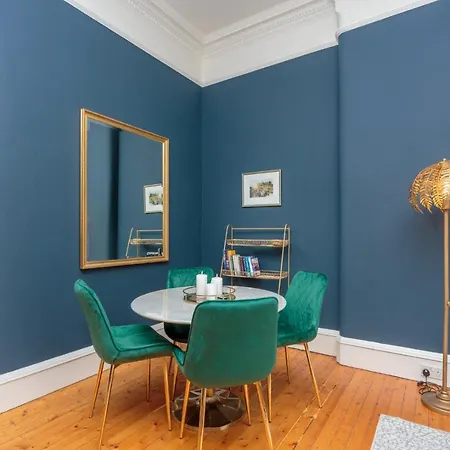 South Learmonth Gardens * Edinburgh