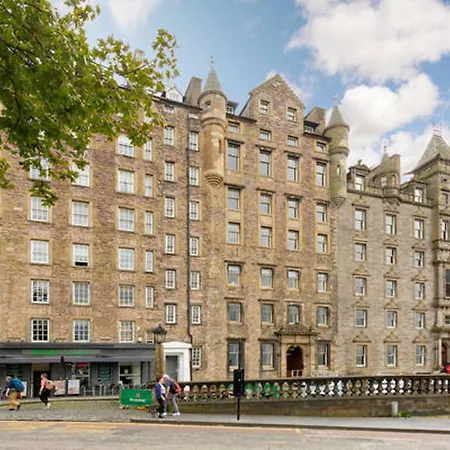 Refurbished Studio Next To The Royal Mile Apartman