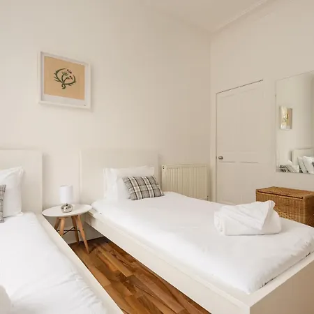 The London Road - 2br/1ba شقة