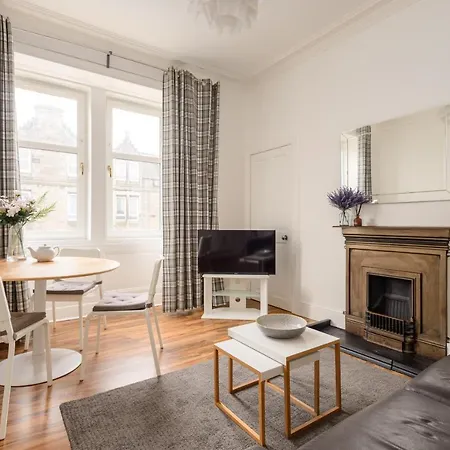 The London Road - 2br/1ba شقة