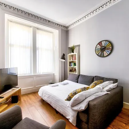 Apartamento Modern Sleeps 6