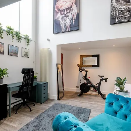 Semesterbostad Luxury Architect Designed 13 Mins To Royal Mile Edinburg