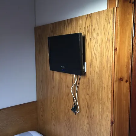 Hotel House 3*