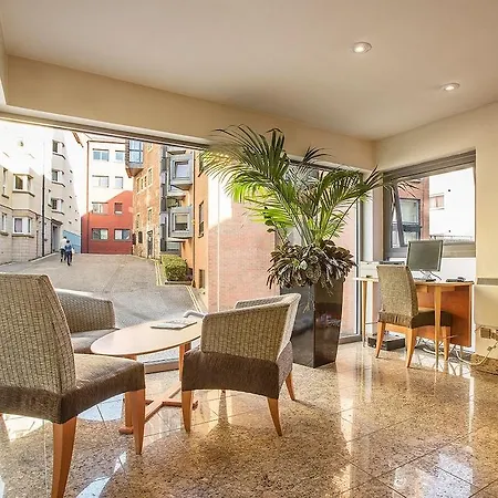 Holyrood Apartmanhotel