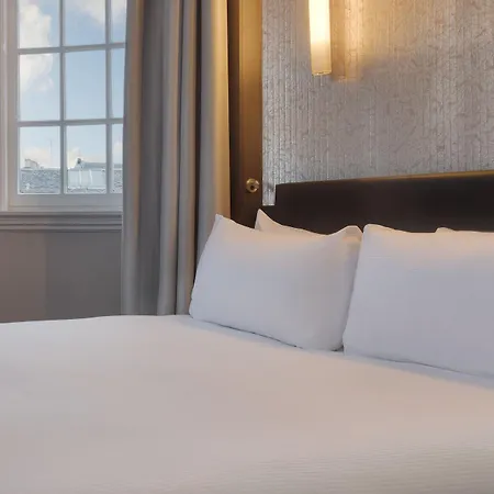 Doubletree By Hilton Centre