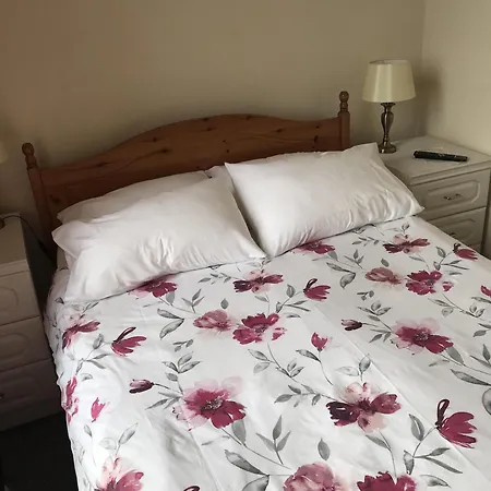 Dorstan House 3*