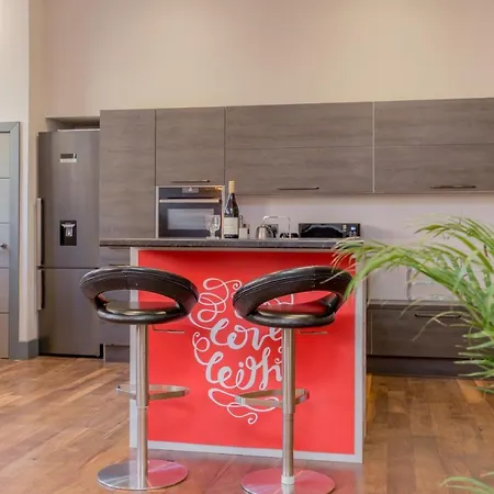 Lägenhet Bohemian Luxury In The Heart Edinburghs Leith District Edinburg